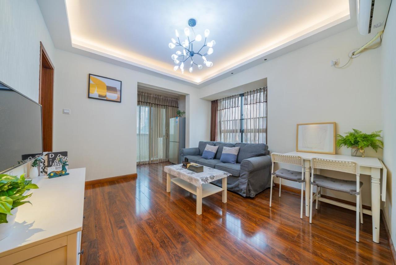 Yue Ke Apartment - Changbin Road Branch Чунцин Екстериор снимка